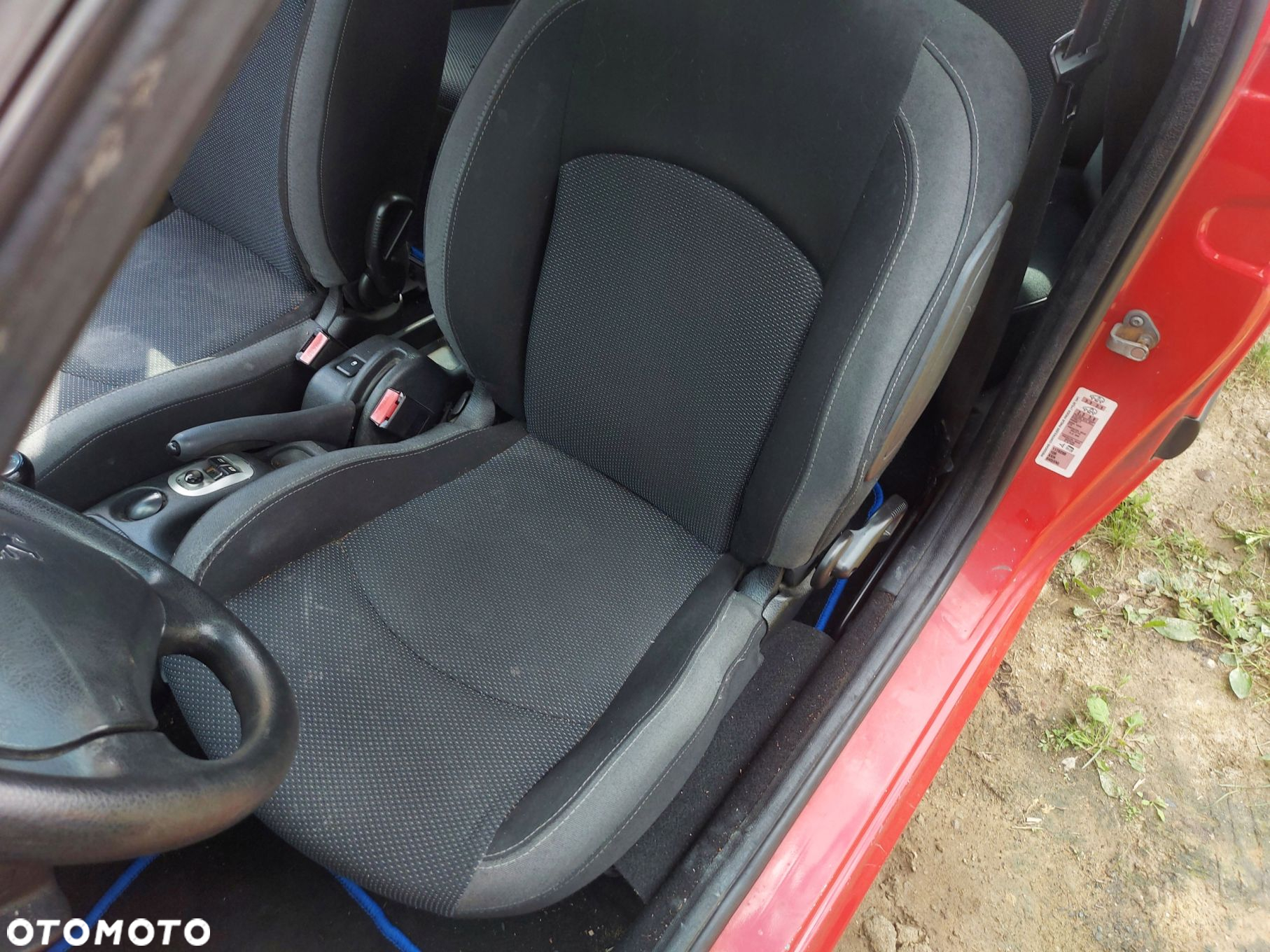 PEUGEOT 206+ FOTELE KIEROWCY PASAŻER KOMPL 3-DRZWI - 2