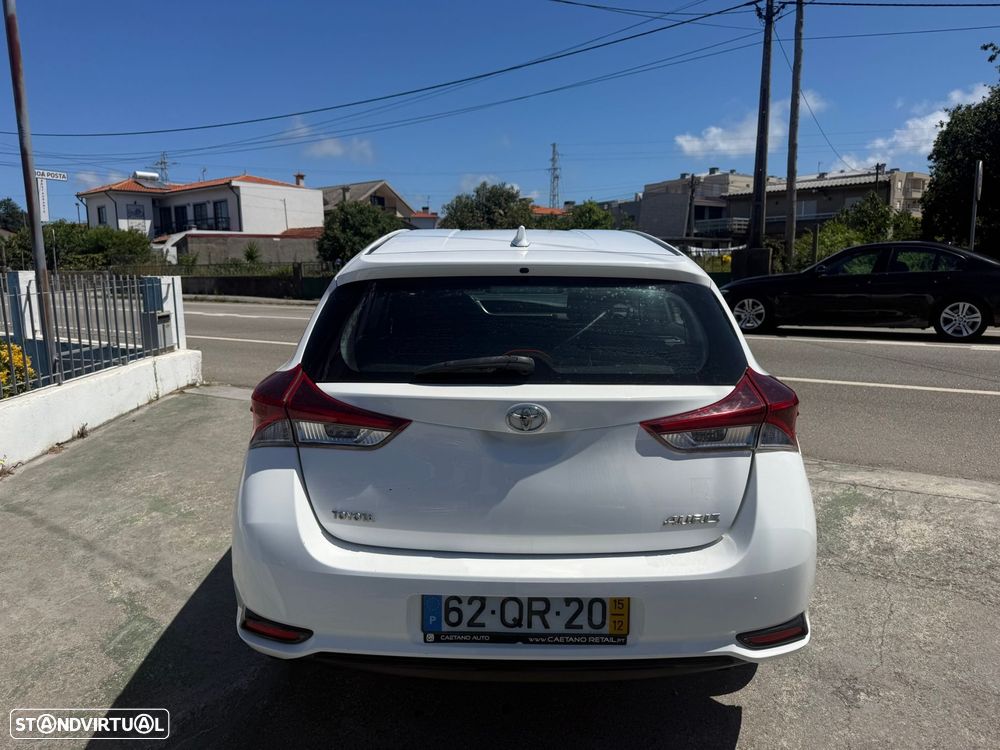 Toyota Auris 1.4 D-4D - 6