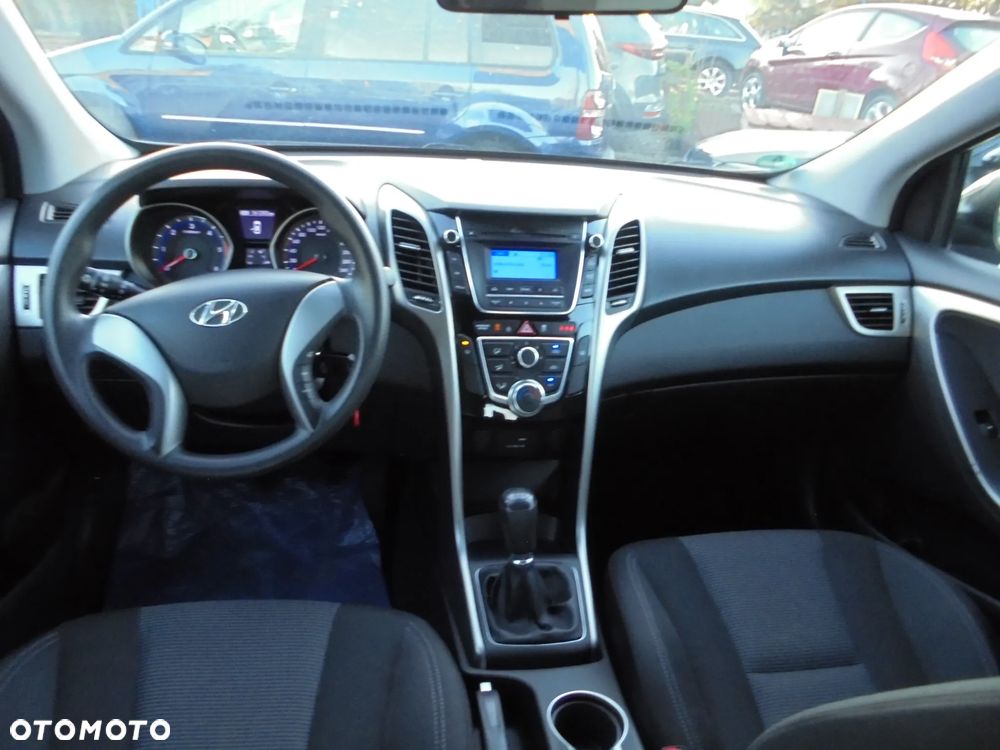 Hyundai i30 i30cw 1.6 CRDi Trend - 39