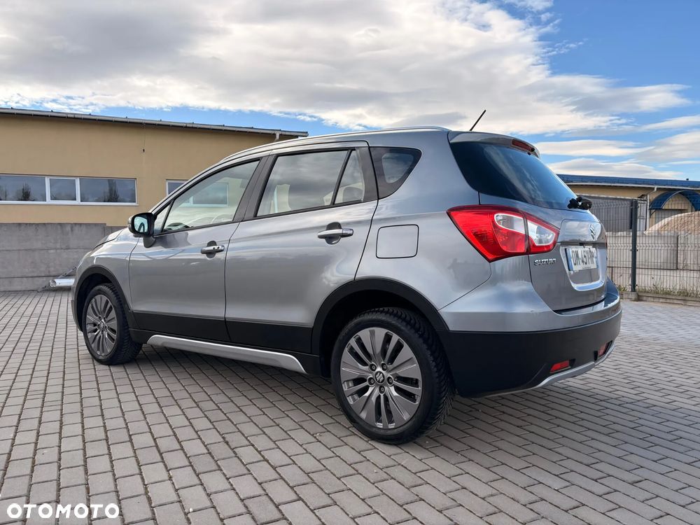 Suzuki SX4 S-Cross 1.6 DDiS 4x4 Comfort - 3