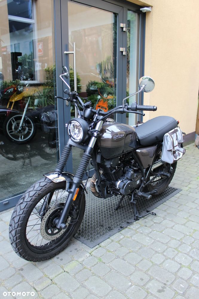 Brixton Cromwell - 4