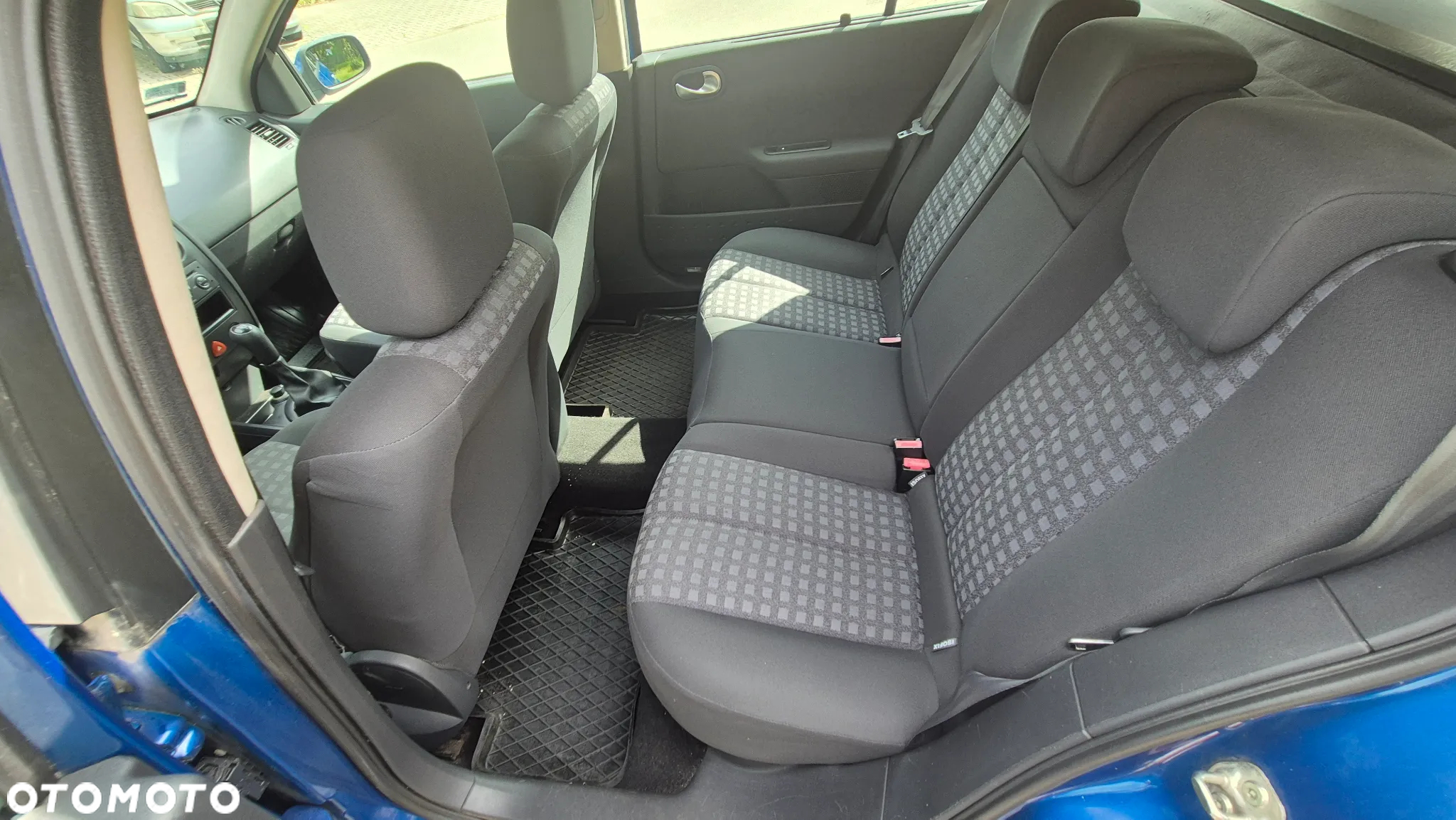 Renault Megane II 1.6 Confort Authentique - 6