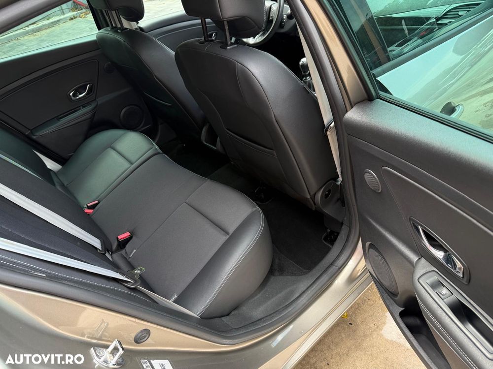 Renault Megane - 7
