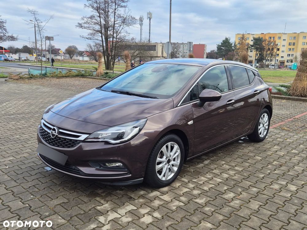 Opel Astra 1.4 Turbo Edition - 1