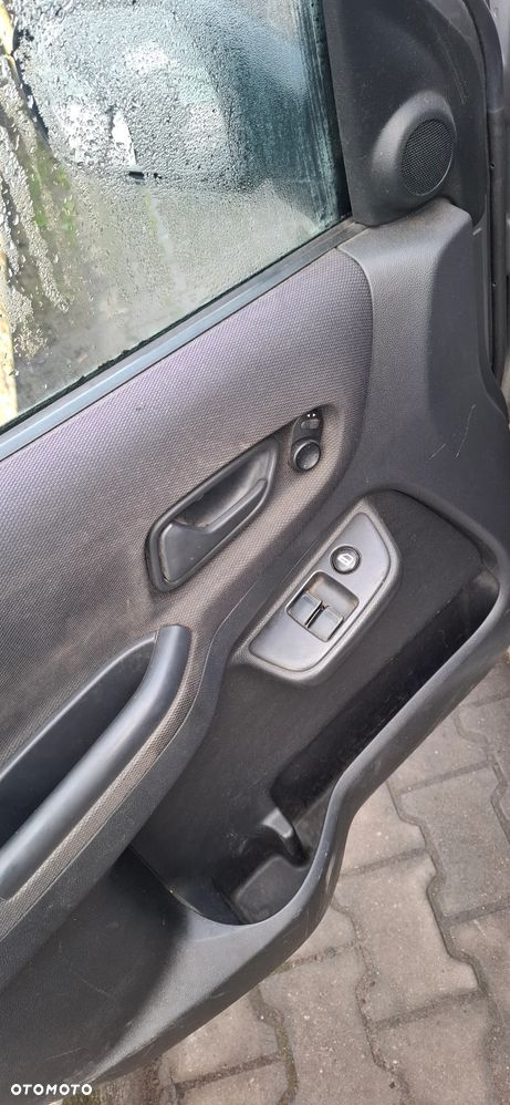 Subaru Justy G3X 2003 1,3 M13A  na części - 7