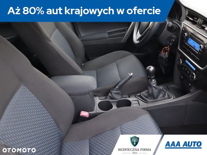 Toyota Auris - 10