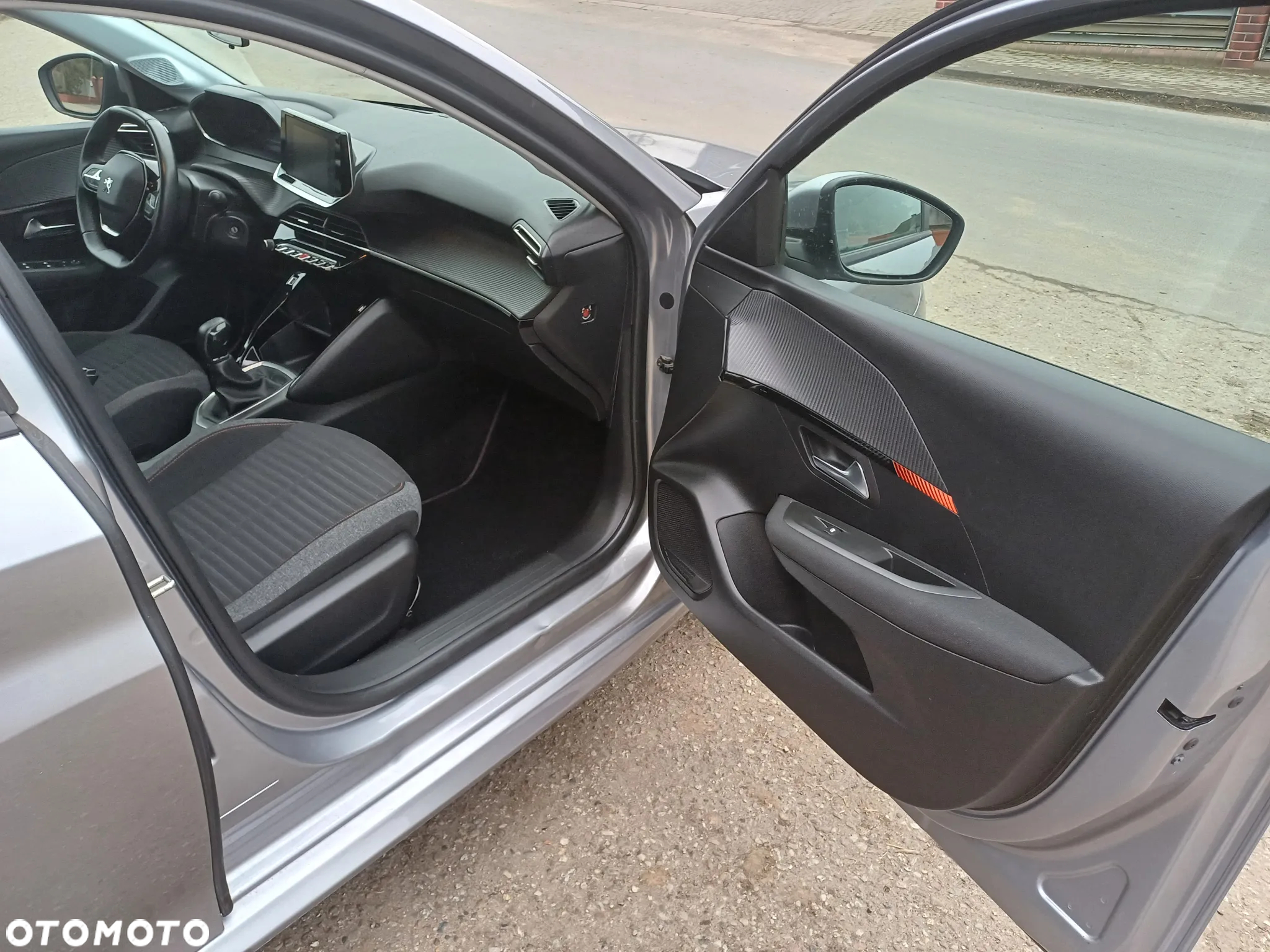 Peugeot 208 1.2 PureTech Active S&S - 29