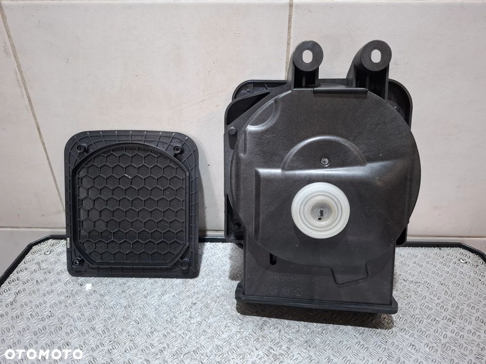 Głośnik subwoofer BMW 2 F45 2015 rok nr 9275995 - 3