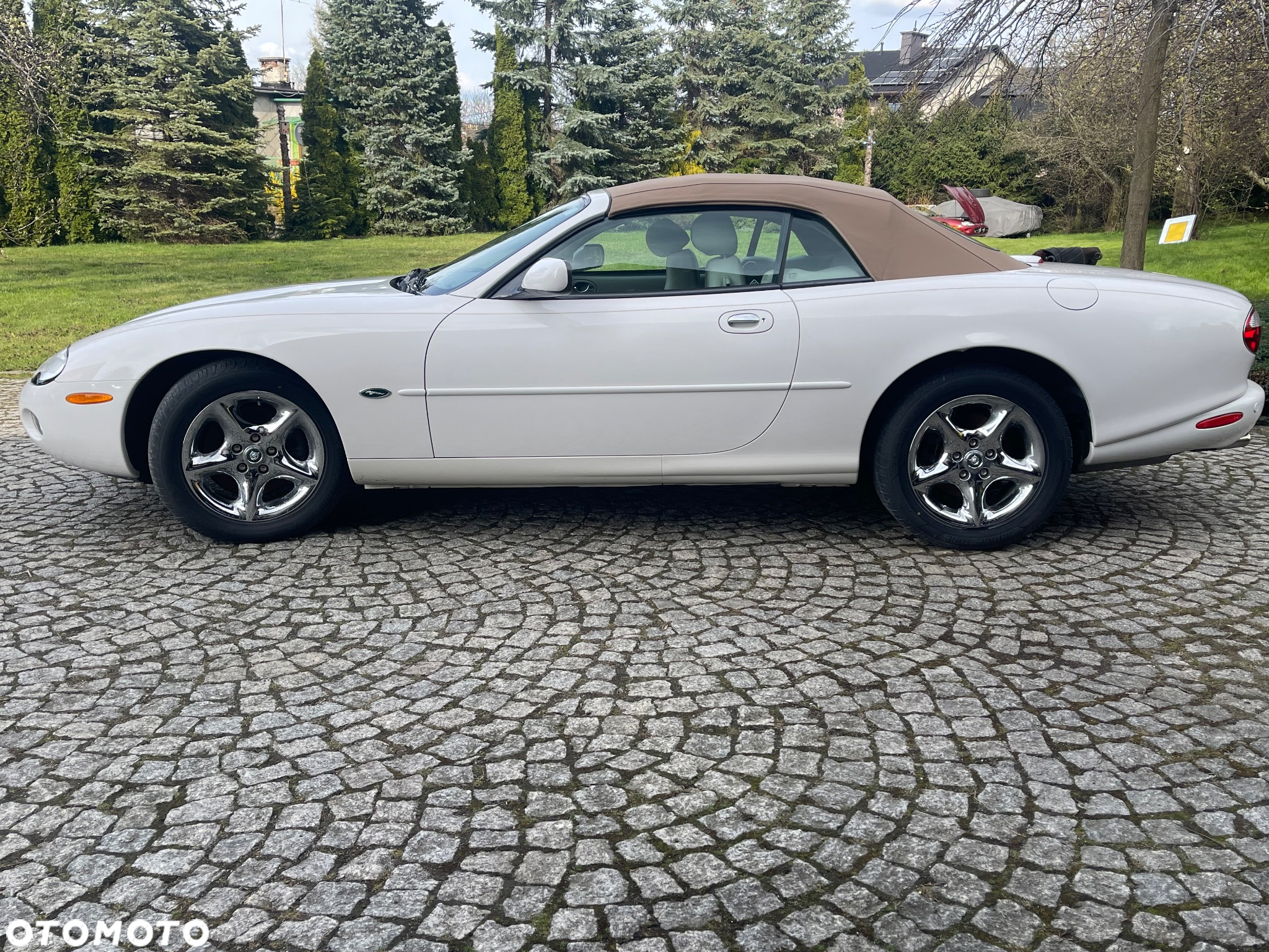 Jaguar XK8 4.0 - 15