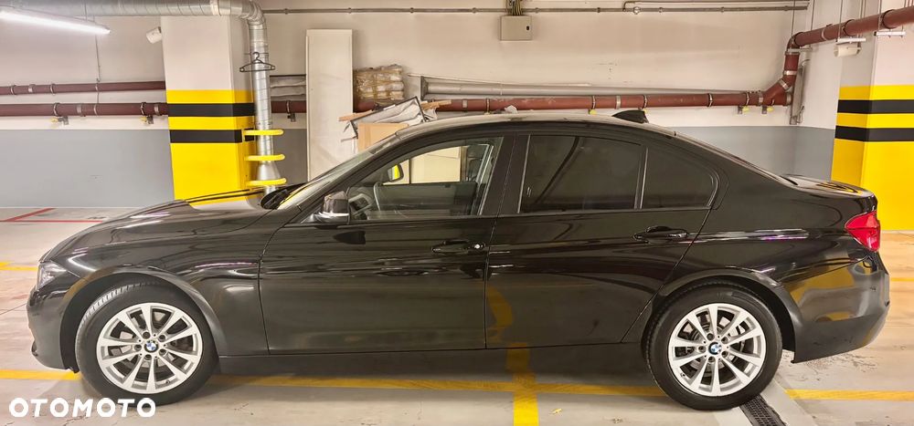 BMW Seria 3 318d - 3