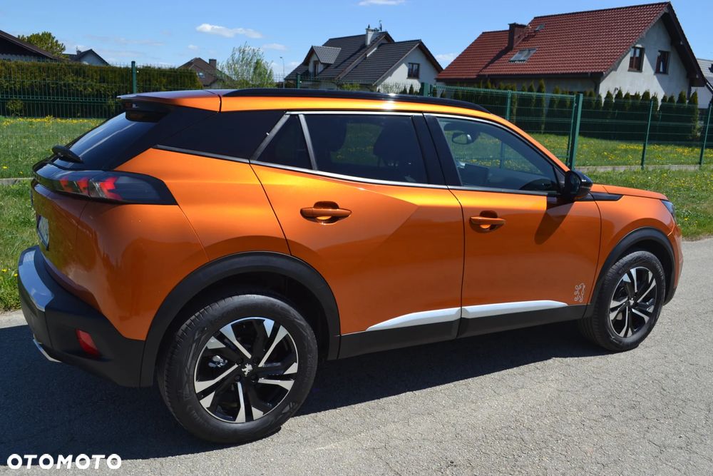 Peugeot 2008 1.2 PureTech Allure Pack S&S EAT8 - 5
