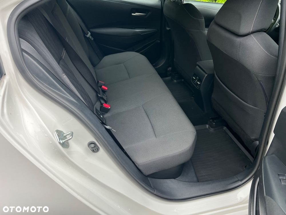 Toyota Corolla 1.8 Hybrid GPF Comfort - 23