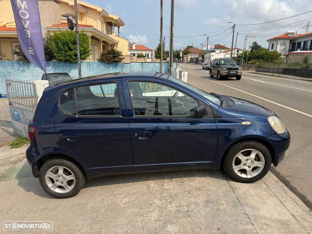 Toyota Yaris 1.0 Luna ABS - 5