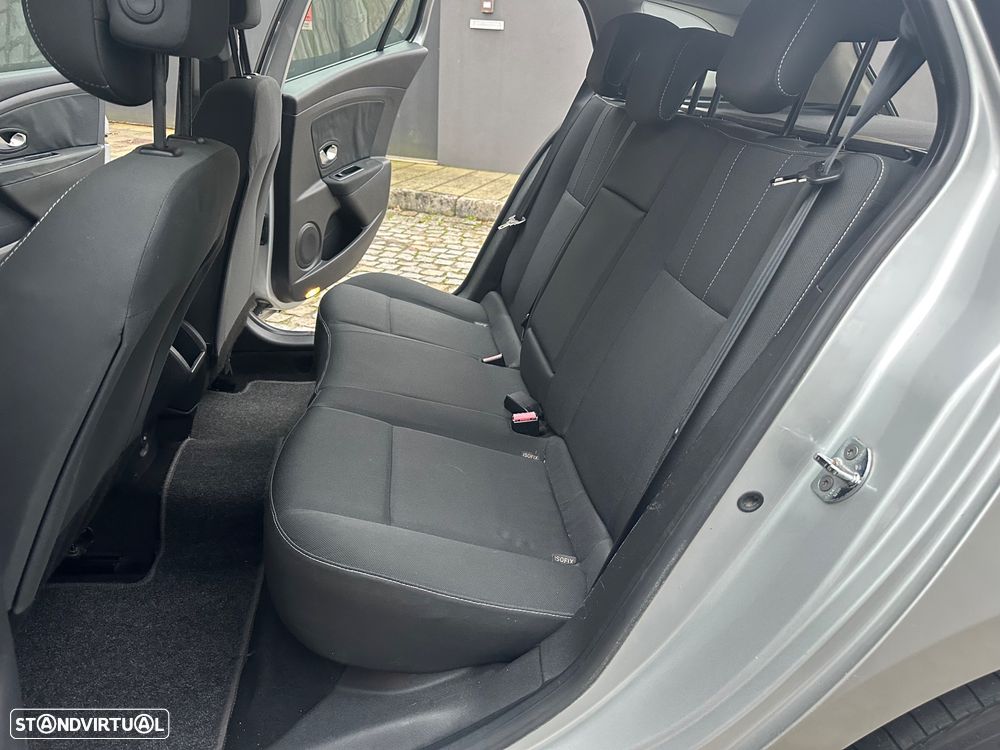 Renault Mégane Break 1.5 dCi Dynamique - 14