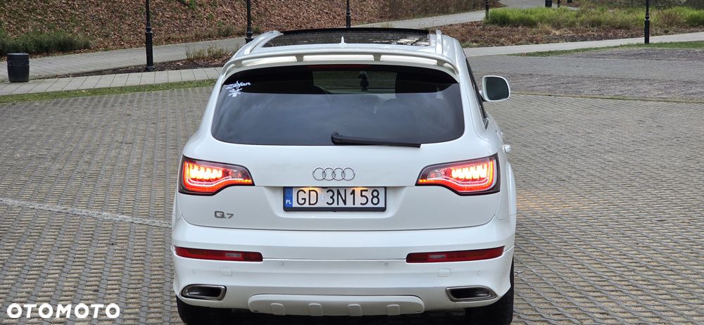 Audi Q7 - 4