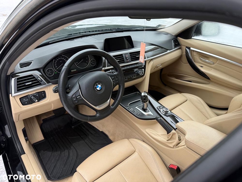 BMW Seria 3 320d xDrive Luxury Line - 10