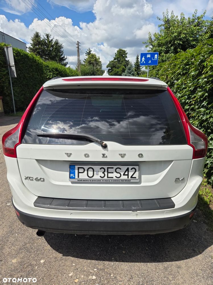 Volvo XC 60 D4 Geartronic Kinetic - 5