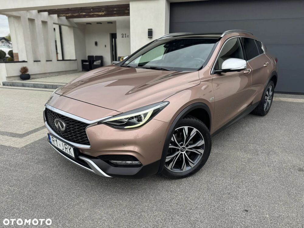Infiniti QX - 3