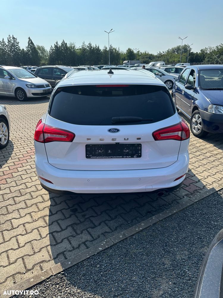 Ford Focus 1.5 EcoBlue Start-Stopp-System COOL&CONNECT - 5
