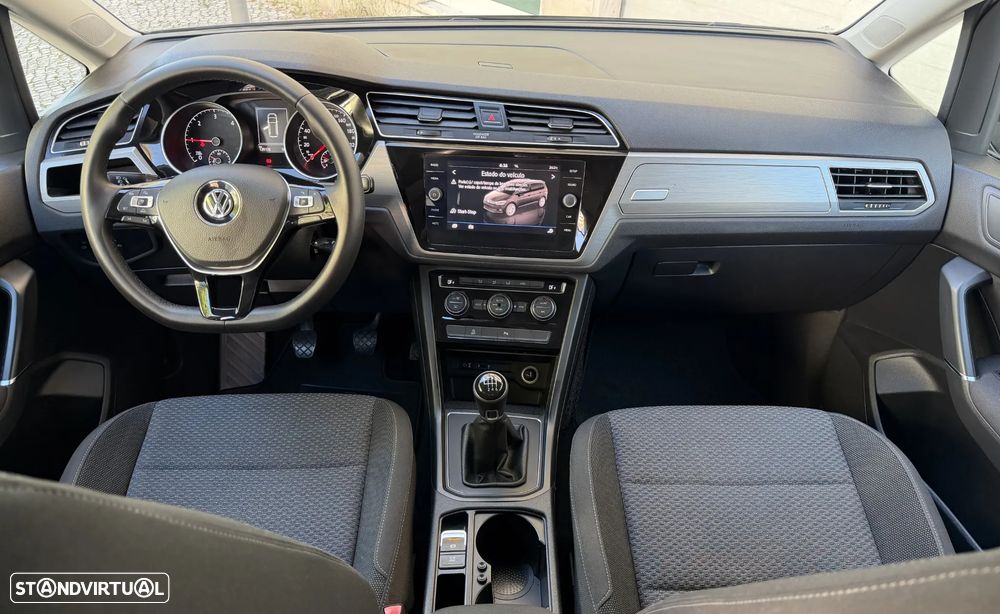 VW Touran 1.6 TDI Confortline - 28