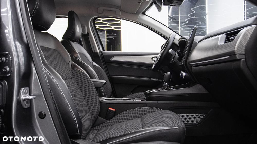 Renault Arkana 1.6 E-TECH Techno MMT - 21