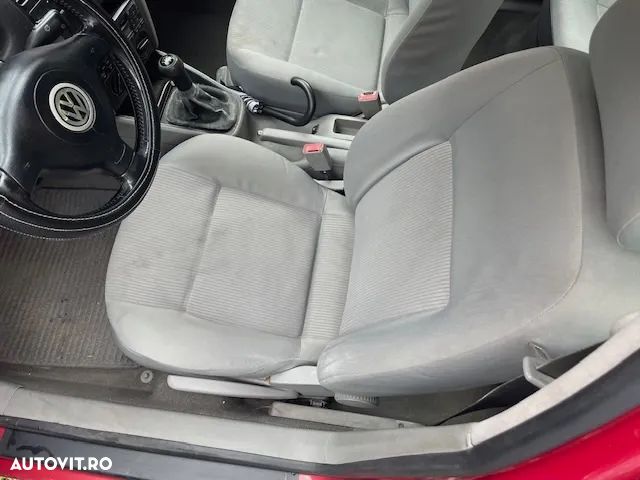 Volkswagen Bora 1.9 TDI Comfortline - 3
