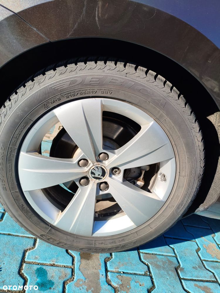 Skoda Superb 2.0 TDI Ambition DSG - 15