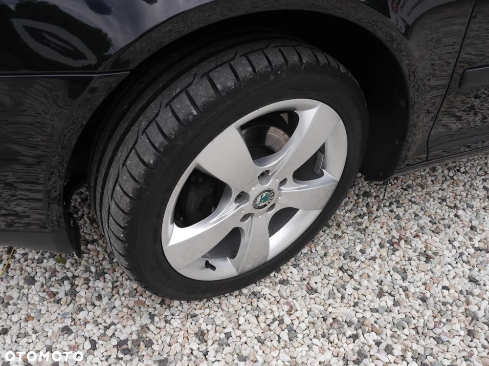 Skoda Octavia 1.6 Combi Classic - 22