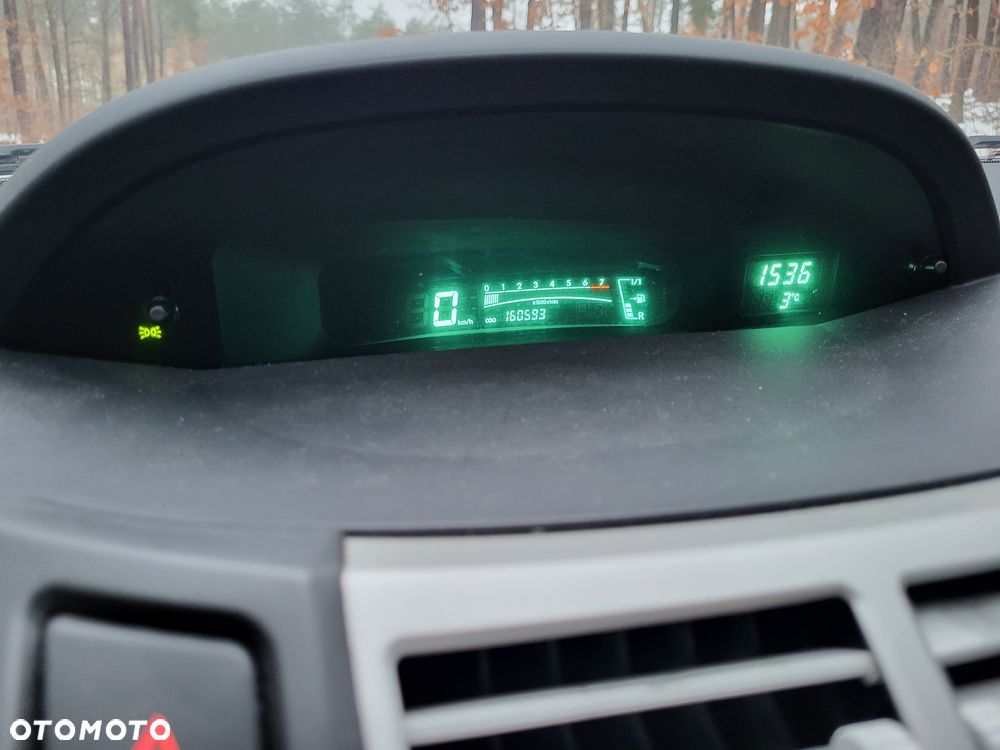 Toyota Yaris - 8