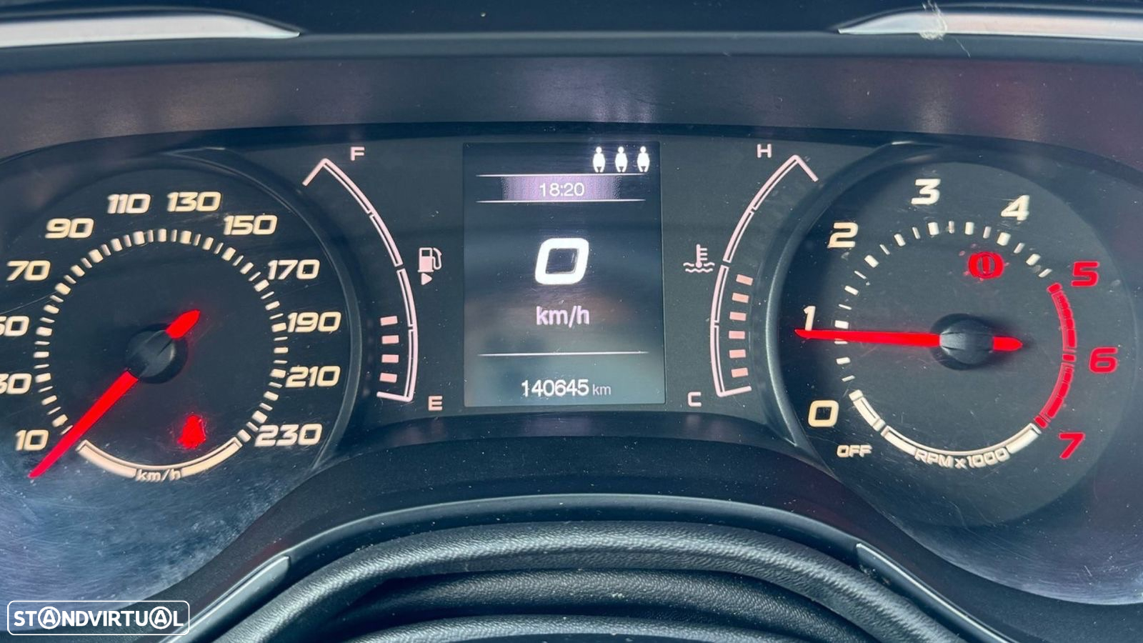 Fiat Tipo Station Wagon 1.3 M-Jet Lounge - 17