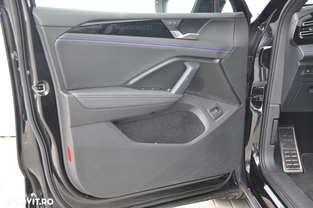 Volkswagen Tiguan 2.0 TDI SCR 4Motion DSG R-Line - 13