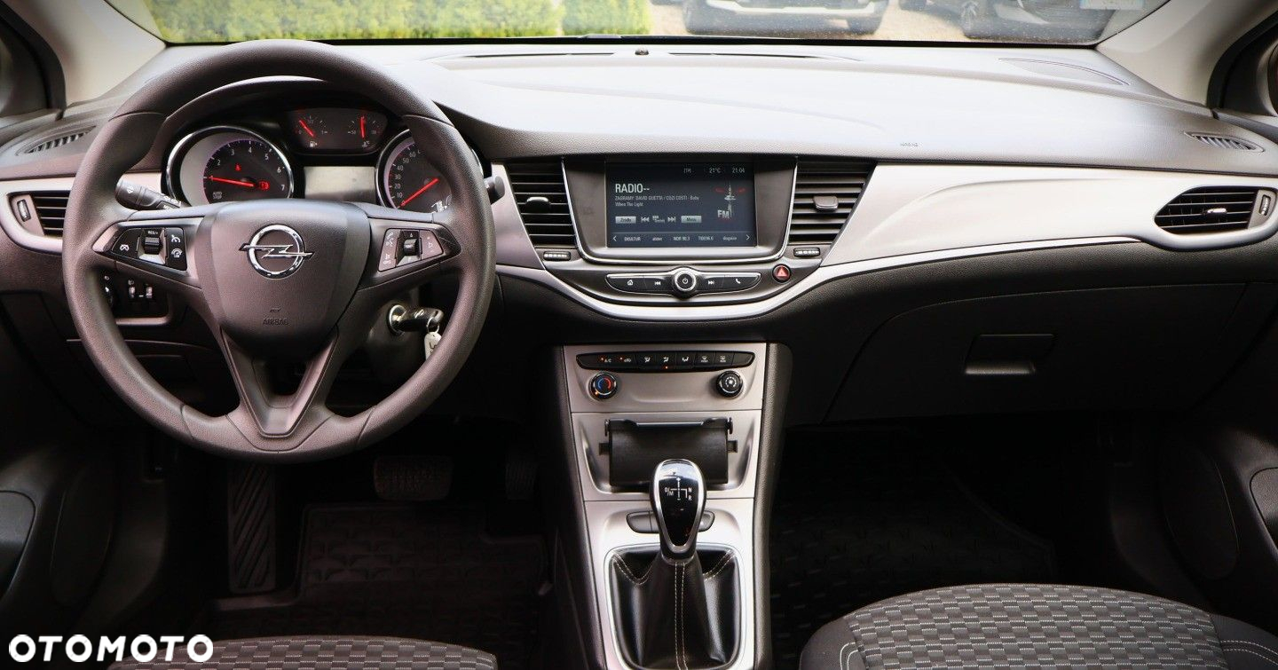 Opel Astra - 12