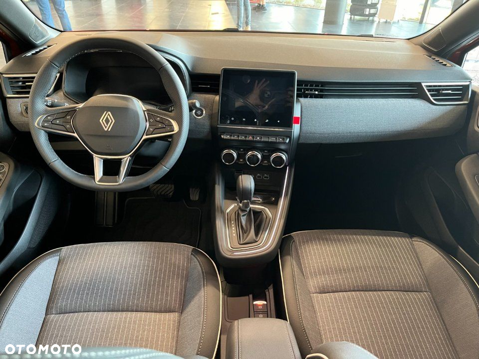 Renault Clio - 7