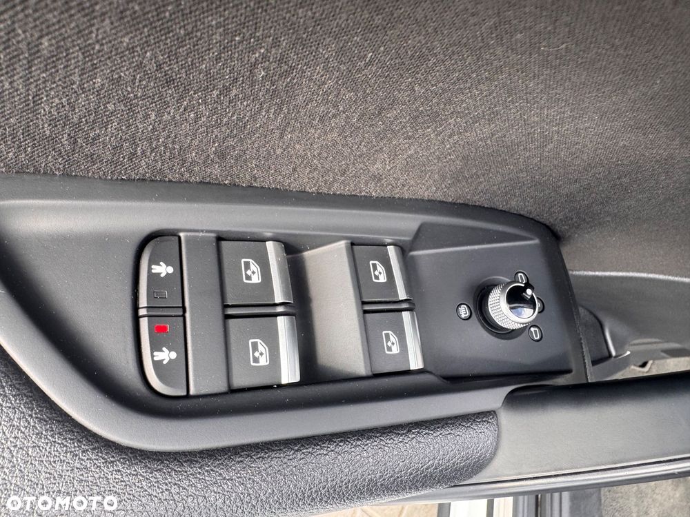 Audi Q5 35 TDI Quattro S tronic - 7