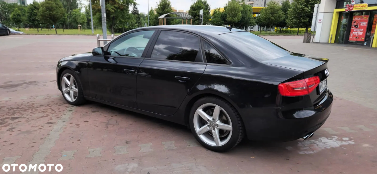 Audi A4 2.0 TFSI Quattro Line - 12