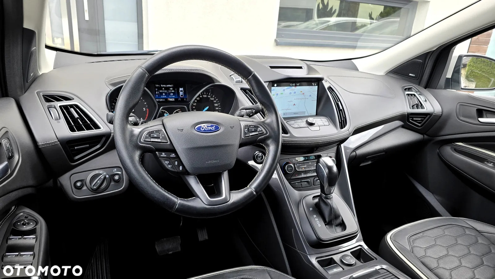 Ford Kuga Vignale 2.0 TDCi AWD - 24