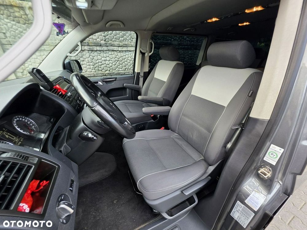 Volkswagen Multivan - 10