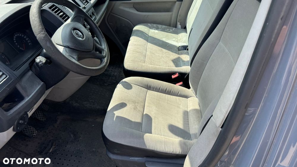Volkswagen TRANSPORTER T5 - 20