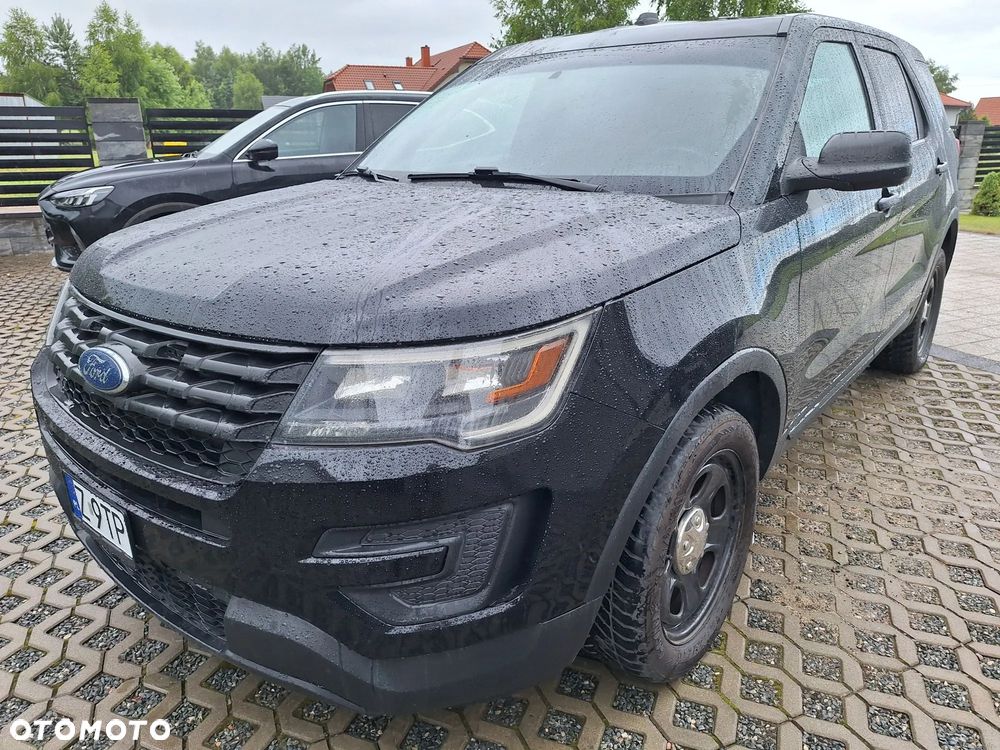 Ford Explorer - 17