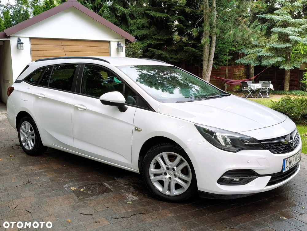 Opel Astra 1.2 T Edition S&S - 10