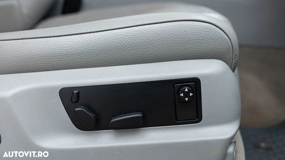 Volkswagen Touareg - 37