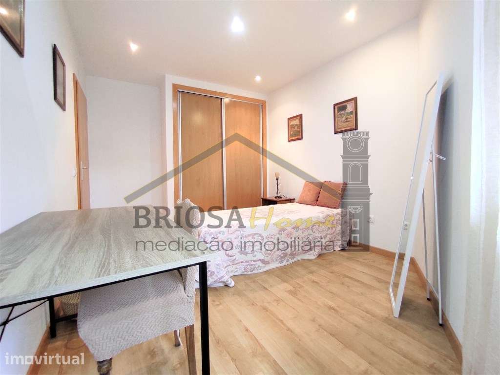 Quarto para arrendamento em São Martinho do Bispo - Grande imagem: 2/15