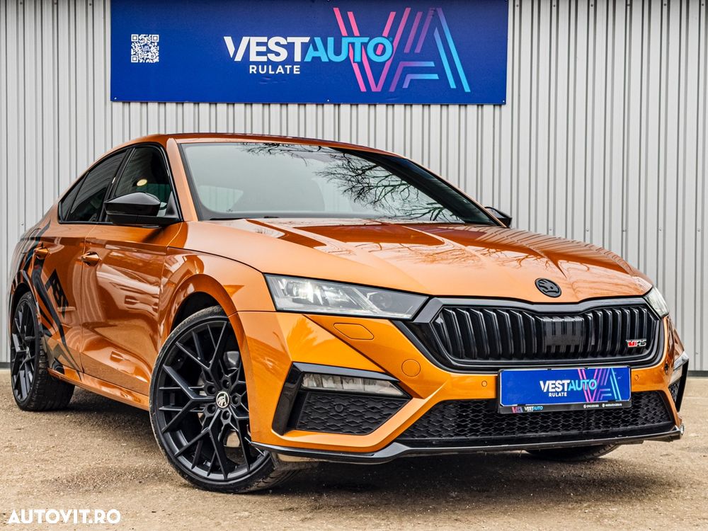 Skoda Octavia 2.0 245 TSI DSG RS - 1
