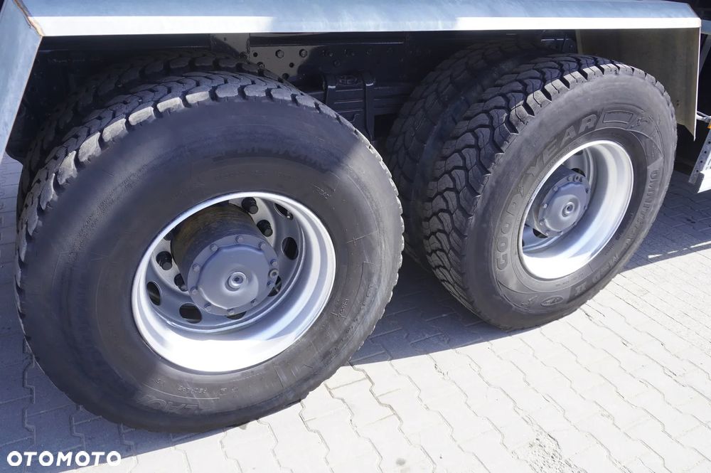 Mercedes-Benz Actros 2641 6×4 E5 / HDS / Wywrotka / 110 tys.km ! - 19