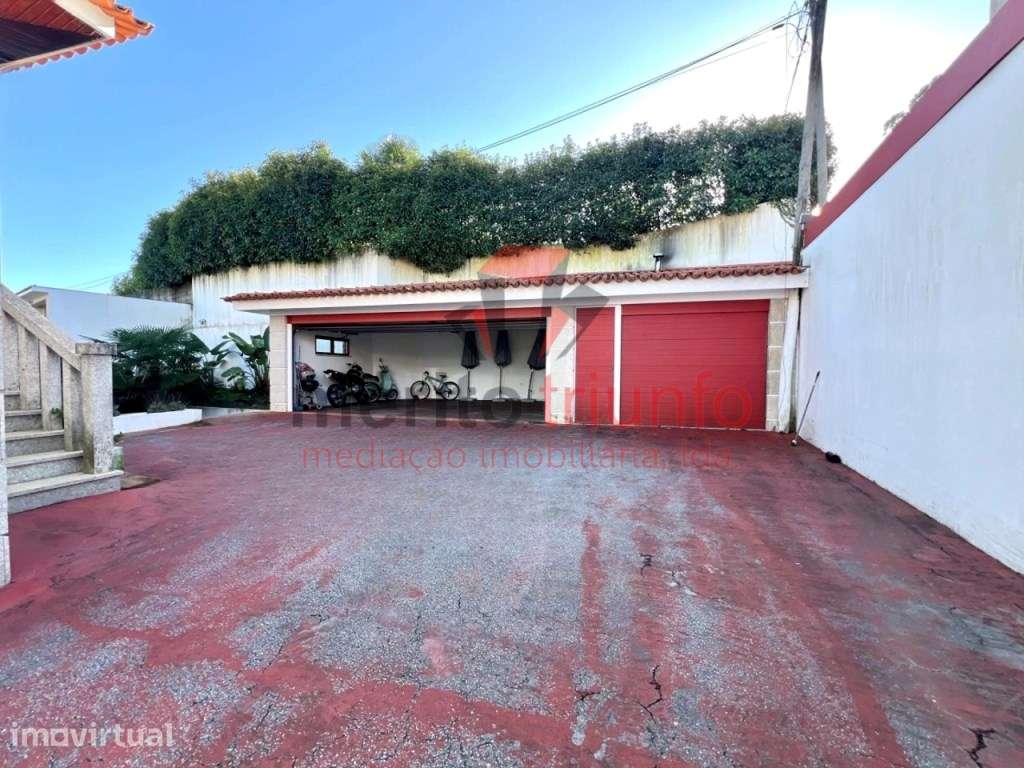 * Oferta Escritura e Registo- Moradia T4 em Cruz - V. N. Famalicão - Grande imagem: 4/39