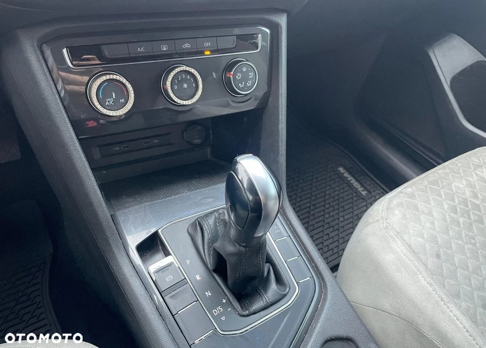 Volkswagen Tiguan Allspace - 16
