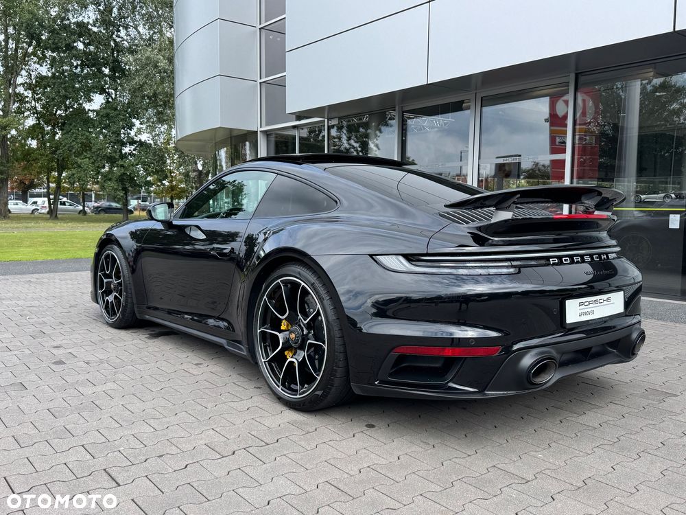 Porsche 911 Turbo S - 6