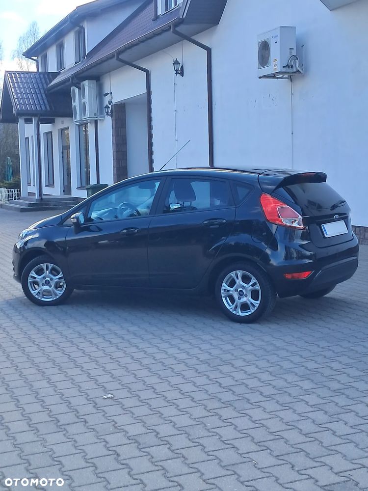 Ford Fiesta 1.0 Champions Edition - 20