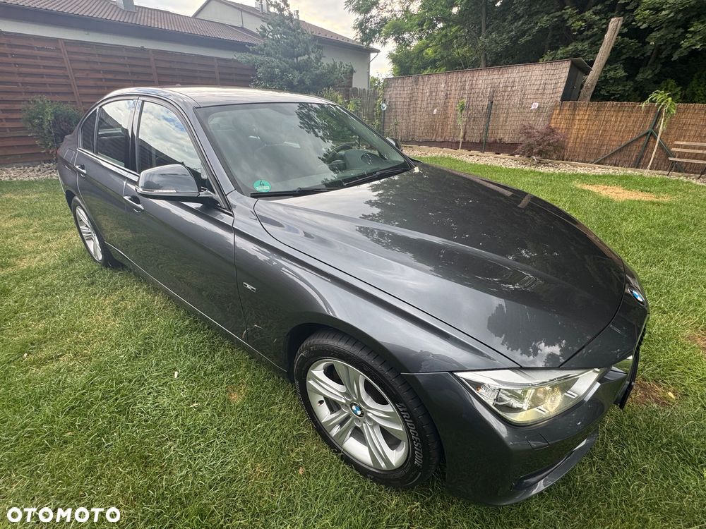 BMW Seria 3 316i Sport Line - 20