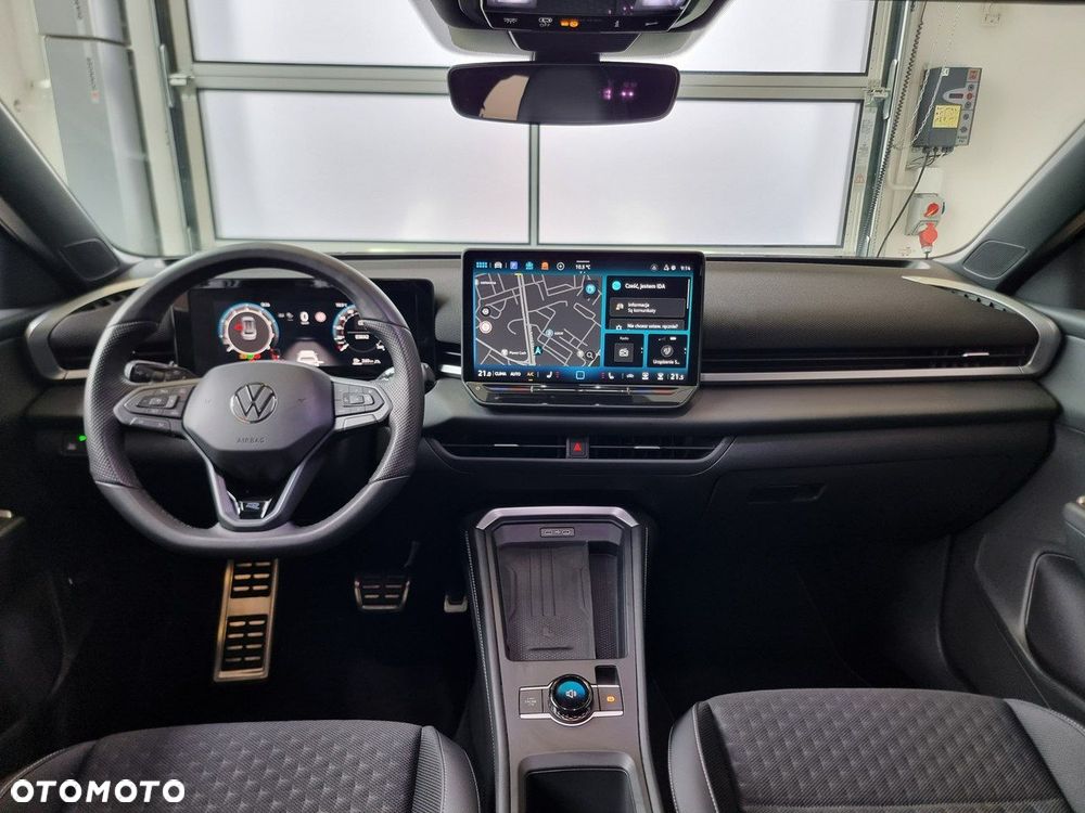 Volkswagen T-Roc 1.5 eTSI R-Line DSG - 21